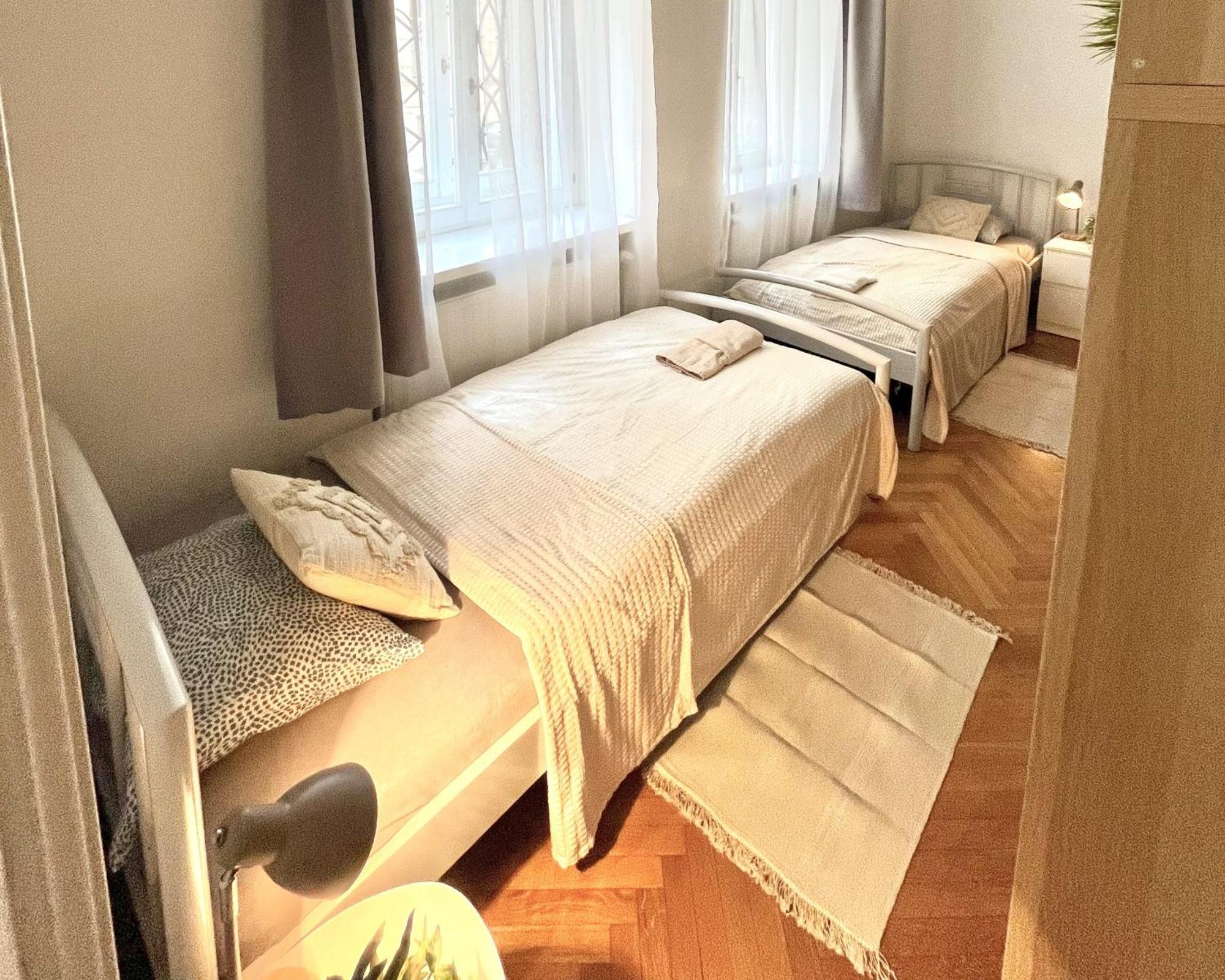 Apartment Mia - Old Town, Ac Bratislava Eksteriør bilde