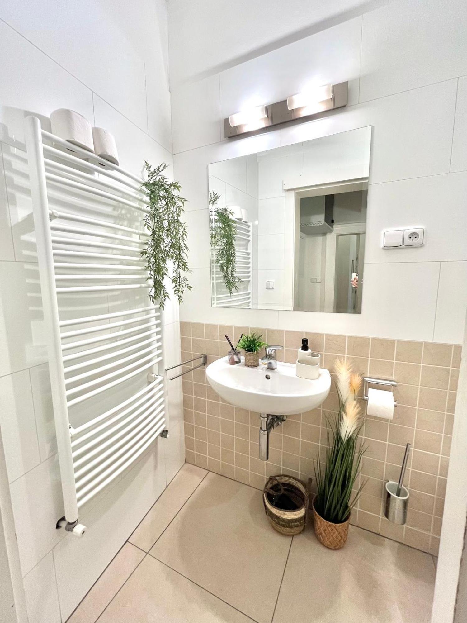 Apartment Mia - Old Town, Ac Bratislava Eksteriør bilde